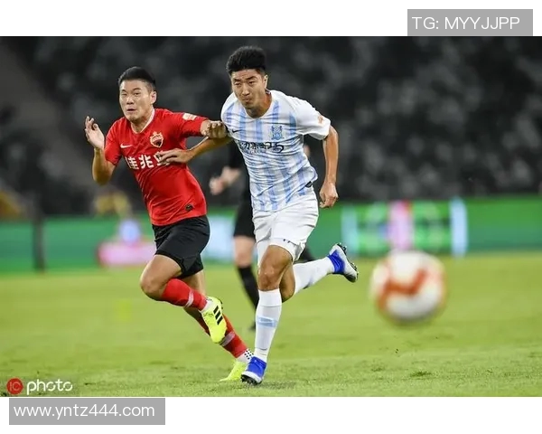 富力与佳兆业的较量谁能在赛场上笑到最后精彩对决引人关注