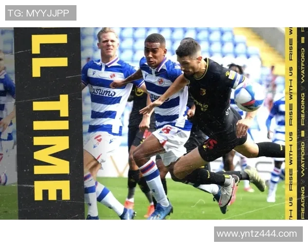 布莱克普与雷丁的激烈对决揭示英冠争夺战的最新动态与战术分析