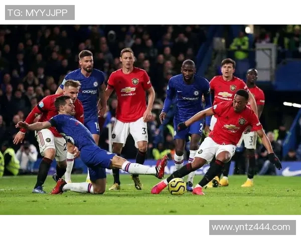 水晶宫与曼联精彩对决录像回放全程分析与精彩瞬间回顾