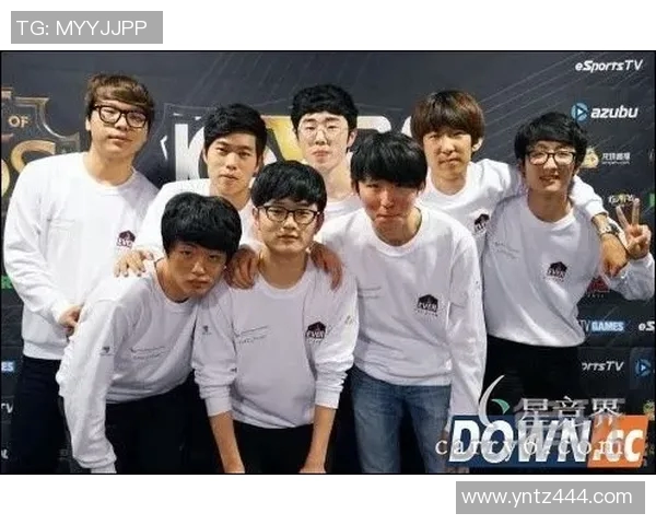 科隆对阵奥斯纳布鲁克精彩赛事前瞻与分析助你掌握比赛动态