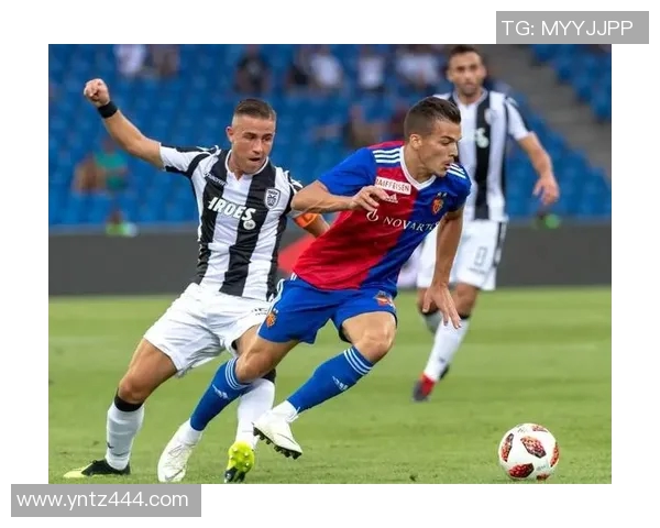 辛堡对阵马尔默的精彩较量揭示了足球战术与团队协作的重要性 辛堡对阵马尔默的精彩较量揭示了足球战术与团队协作的重要性