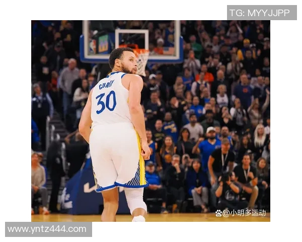 库里三分大赛决赛连中20球创下历史新纪录震撼全场 库里三分大赛决赛连中20球创下历史新纪录震撼全场