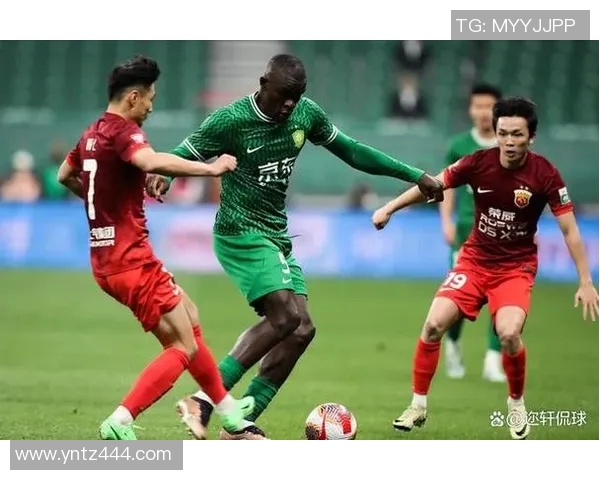 2014年上港与国安激战回顾：一场精彩绝伦的中超对决与历史交锋