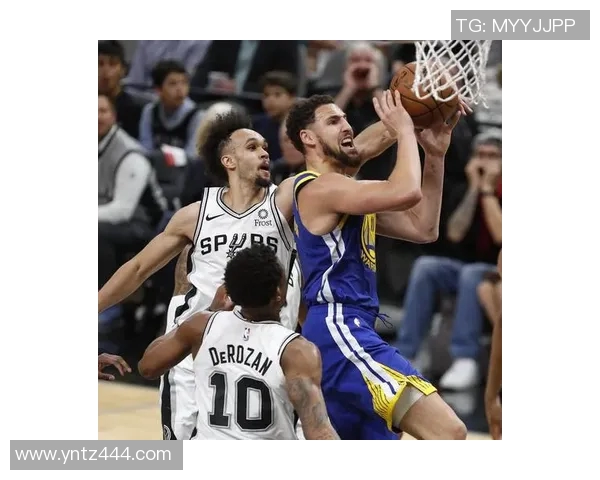 勇士与马刺激战正酣全场直播精彩瞬间回顾与分析