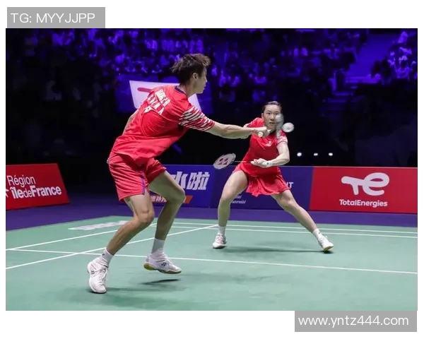 北京羽毛球队在世锦赛中的默契配合与战术分析 北京羽毛球队在世锦赛中的默契配合与战术分析