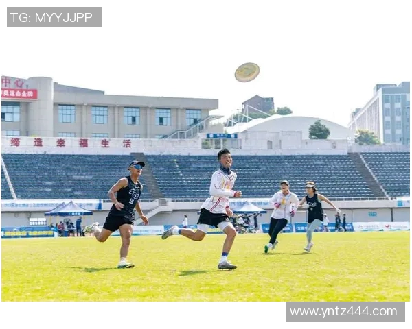 南京飞盘队与武汉飞盘队赛后分析灵活性表现与战术对比